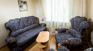 Гостиница Саквояж Петрозаводск Номер с 1 двуспальной кроватью или 2 односпальными кроватями и ванной комнатой-1